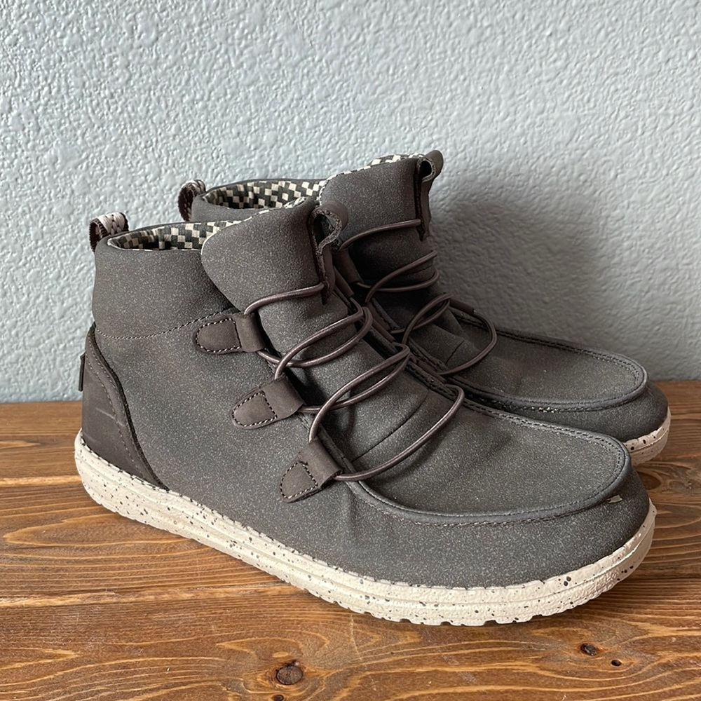 Hey Dude Ankle Top Shoes